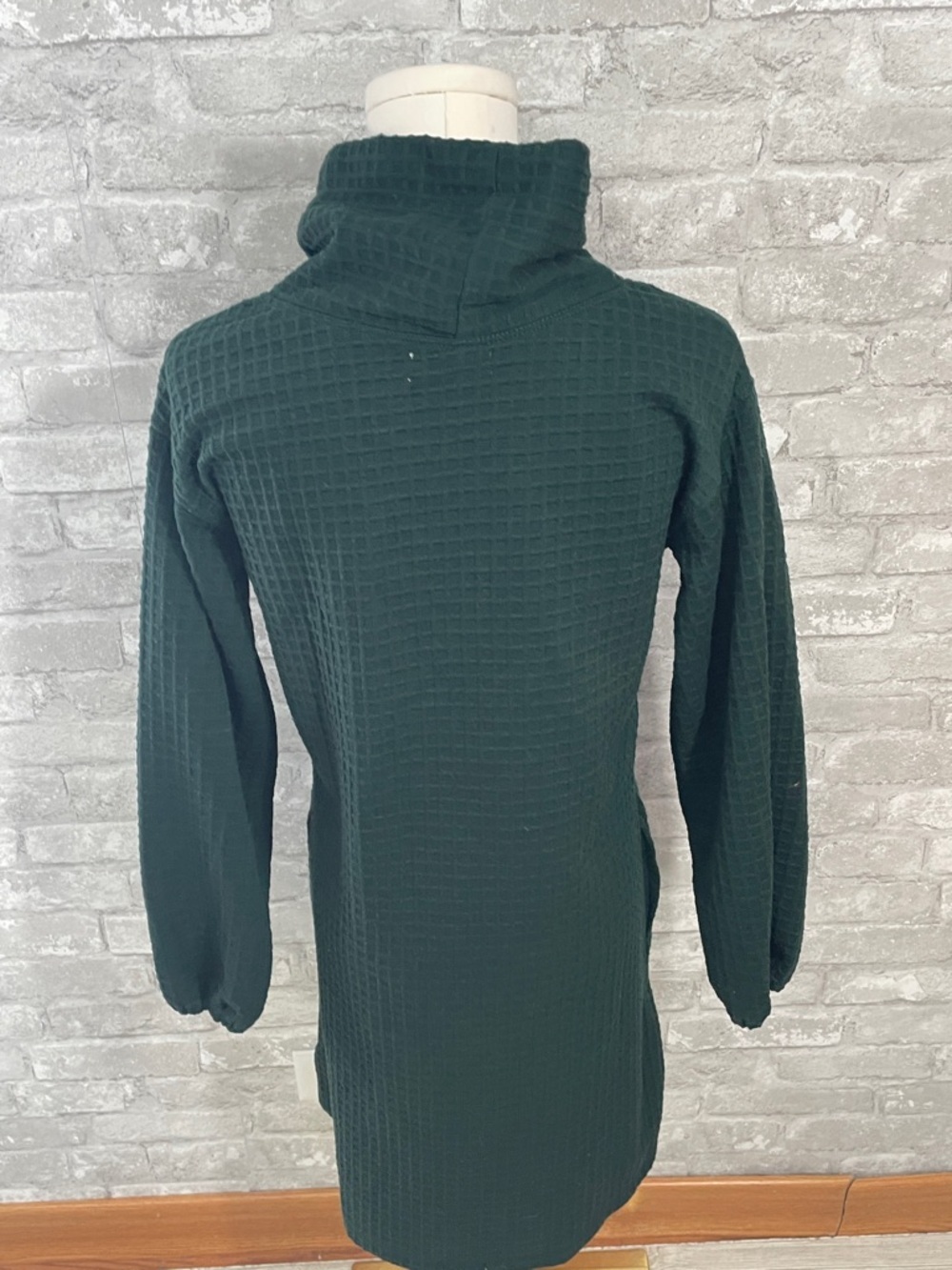 Max Studio Dark Green Waffle Knit Funnel Neck Midi Dress - Picture 4 of 6